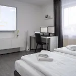 アパート Holiday&stay, Relax, Kueche, 85zoll Tv, Wlan ヴァインガルテン