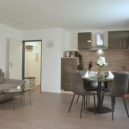 Holiday&stay, Relax, Kueche, 85zoll Tv, Wlan Apartment Weingarten (Wuerttemberg)