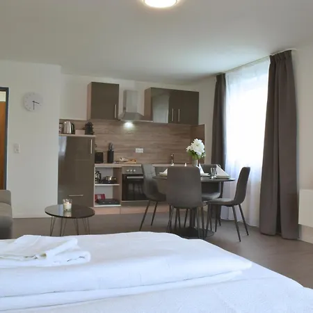 Holiday&stay, Relax, Kueche, 85zoll Tv, Wlan Apartment Weingarten (Wuerttemberg)